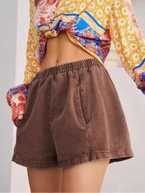 SHEIN Brown Elastic-Waist Casual Bermuda Shorts